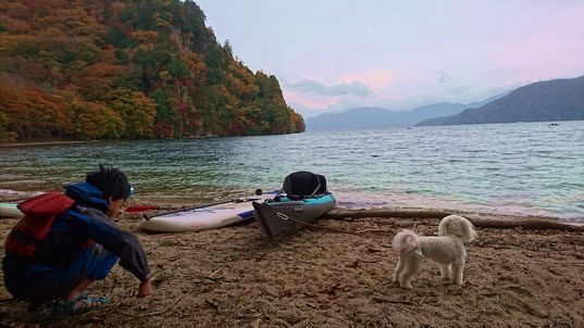 紅葉ピーク！中禅寺湖。