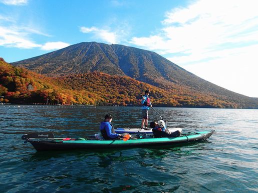 紅葉ピーク！中禅寺湖。