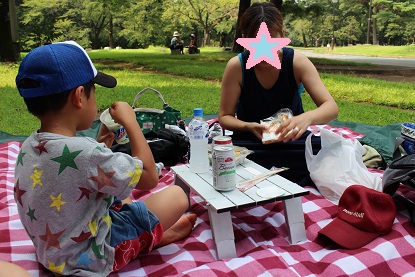 稲荷山公園でピクニック
