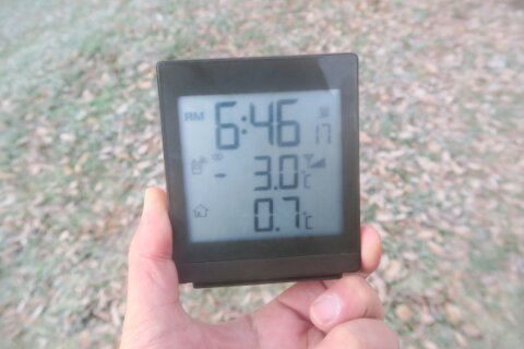 志高湖の朝は氷点下！