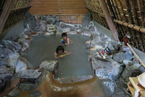 明礬温泉『湯の里』家族湯