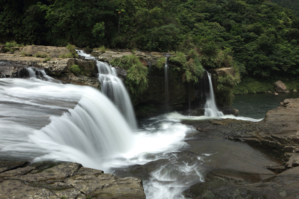 西表島の滝と石垣島③－マリュドゥの滝
