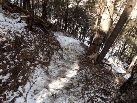 ヲッサン二人でスパルタリハビリ上河内岳　18/3/13～15
