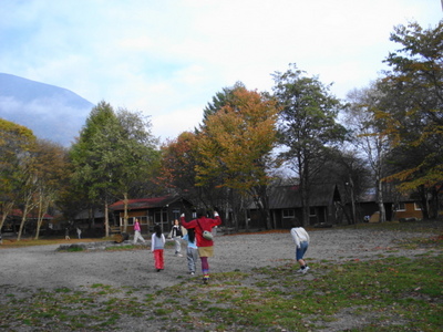 賑やかに鮮やかに中禅寺湖〜紅葉カヌーキャンプ〜