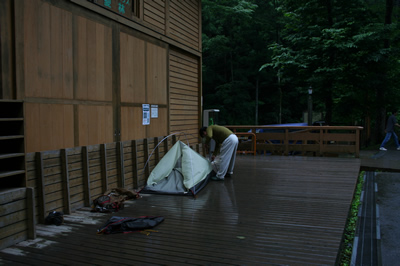 高尾山雨天キャンプ