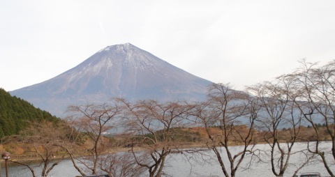 富士山を見ながらの稜線ハイキング