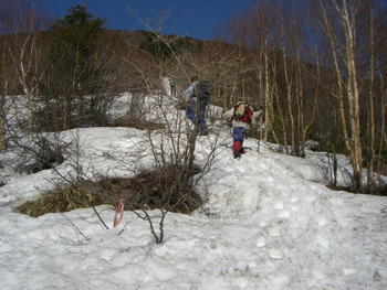 登山と雪遊び