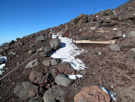 冠雪したので富士山 (単独 日帰り) 12/10/21