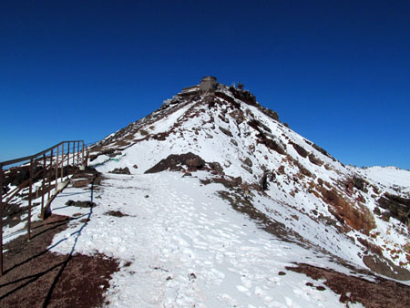 冠雪したので富士山 (単独 日帰り) 12/10/21