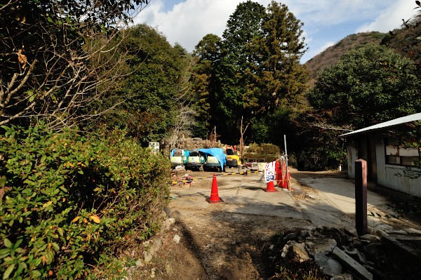 行者尾根の東隣の尾根、今度はちゃんと出れたけど・・・