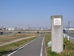 自転車（１）～川沿いを走る～