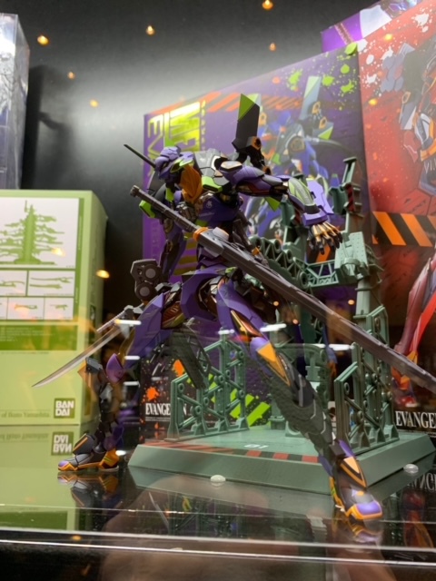 エヴァ展に　行くべ！