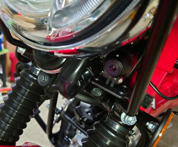 CT125 ハンターカブ ドラレコフロントカメラの位置変更