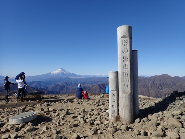 塔ノ岳〜鍋割山