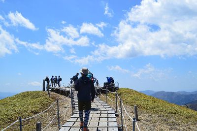 ２０１６’　ＧＷ登山は　徳島県最高峰へ♪