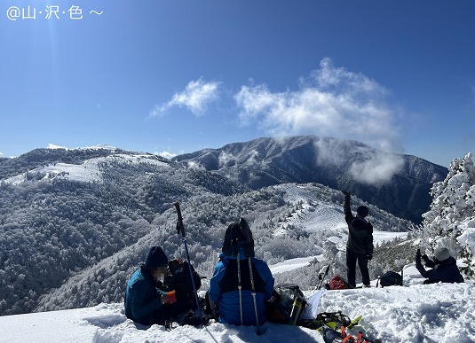 樹氷と雪のモンスター