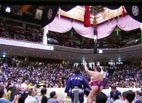 祝！御嶽海優勝 －令和元年 大相撲秋場所－