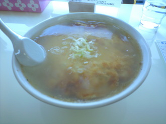 ワンタンメンありました