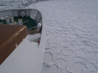 流氷って二階建て住宅くらいのが流れてくるんだと思ってた