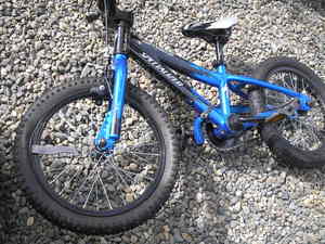 子供の自転車パンク修理