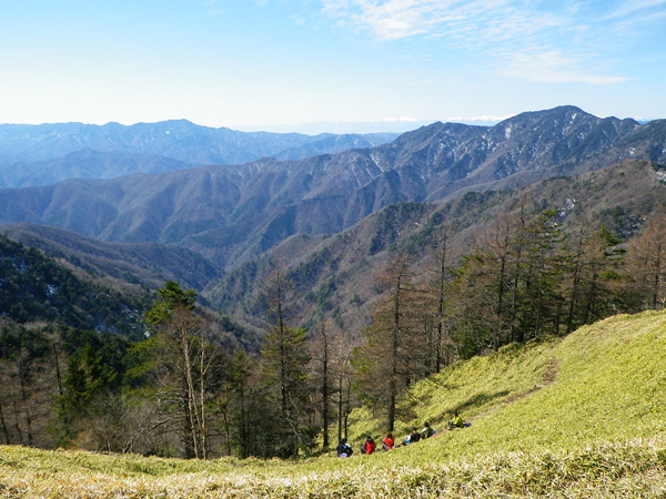 快晴！の雲取山