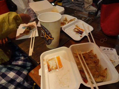 餃子だけナンジャ・・・