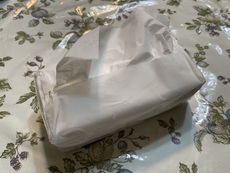 ティッシュケース。