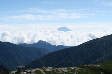 赤石岳　初登頂は鳥倉から。