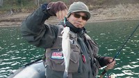 テスター古島　湖のニジマス 2014/10/28 17:12:52