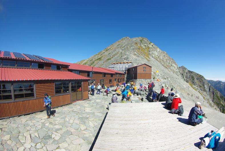 奥穂高(3190m)へ　その１