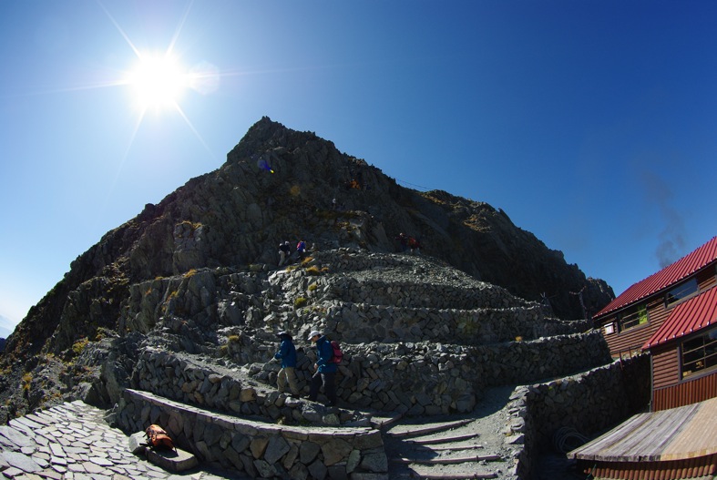 奥穂高(3190m)へ　その１