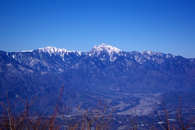 茅ヶ岳〜金ヶ岳　山頂は360度の展望台