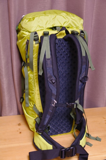 山と旅の新生活:ARC'TERYX AXIOS 35/アークテリクス アクシオス35