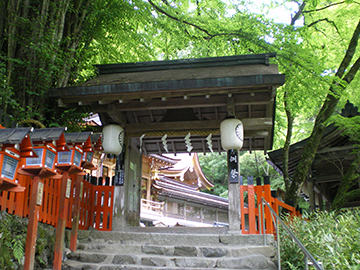 貴船神社