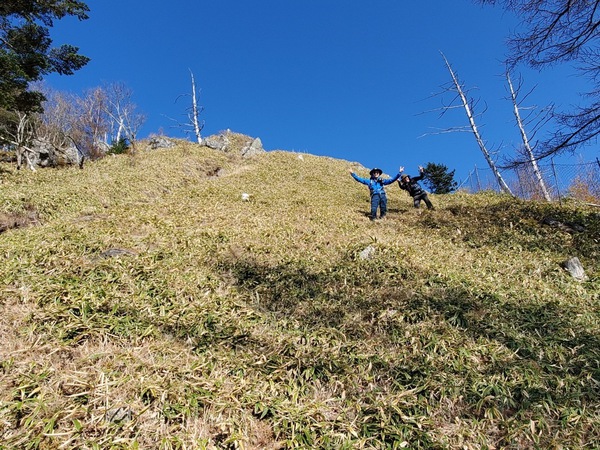 大菩薩嶺、唐松尾山−笠取山