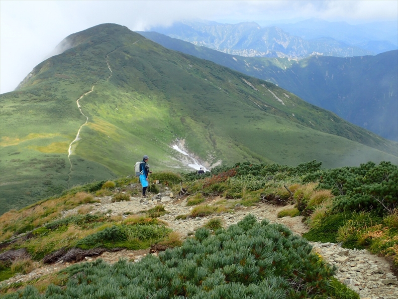 初秋、古寺鉱泉から ～大朝日岳 1,870ｍ