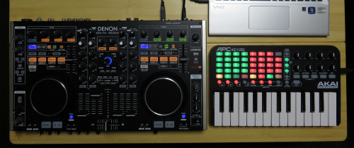 AKAI APC KEY 25 - Traktor Mapping