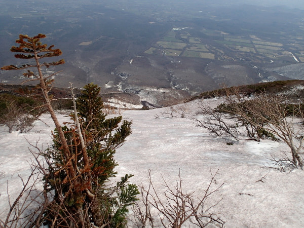 岩手山－山スキー（2015ハート沢滑走）②