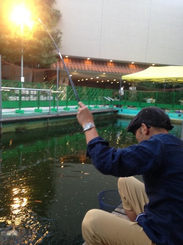 Midnight Express 品川駅前の楽しい釣り堀 品川フィッシングガーデン