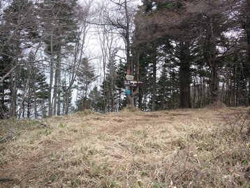 山梨県　河口湖　若彦トンネル近くから十二ヶ岳や節刀ヶ岳を周回