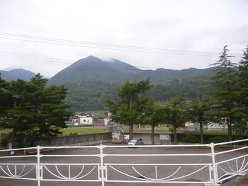 吸血ｄｅ案山子 荒倉山 山梨県韮崎市