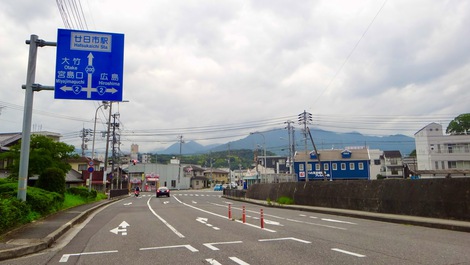勾配 6.0％の「広島はつかいち大橋」 を渡り 廿日市市へ