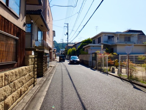 西国街道を東へ進む