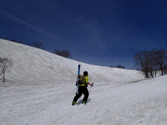 月山（姥ヶ岳）－山スキーリベンジ①