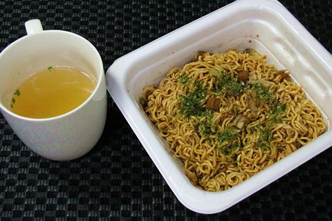 北海道お土産　焼きそば弁当
