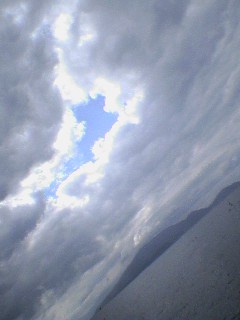 琵琶湖雲