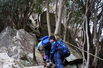 明神山へ