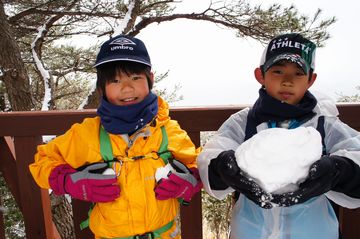 おやつの為に山登り