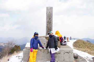 おやつの為に山登り