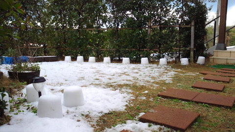雪遊び